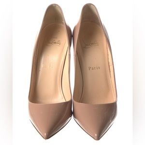 39.5 nude Christian Louboutin